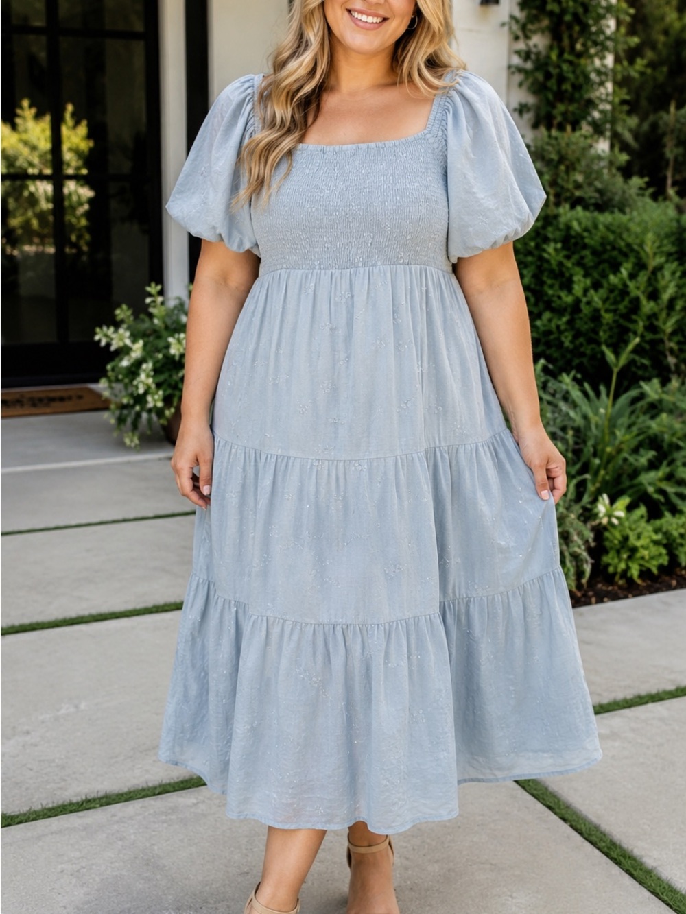 New fits 2X not true 3X  Eyelet Cotton Maxi Tiered Flowy Smocked